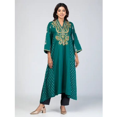 Green Printed and Embroidered Mixed Cotton Kurta